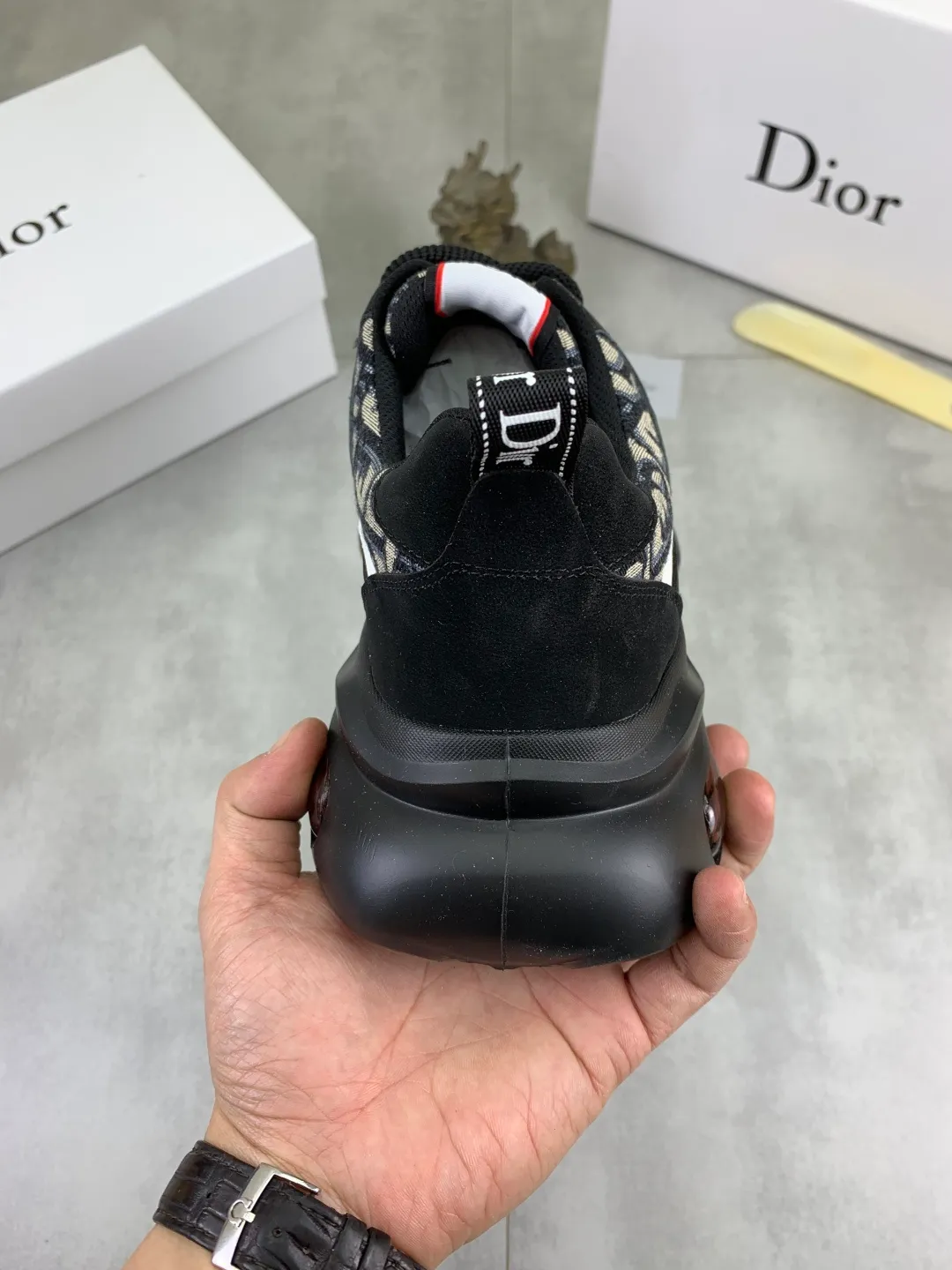 Men's Men's Shoes 💰P440 💰[New Style]🆘[Dior] 2025 Dior Original Lace-up Low-top Men's Shoes Classic casual shoes 🔥This model is the official classic model, with high quality and made by famous original designers. It is made of high-quality cowhide with original materials➕comfortable and breathable mesh lining➕pigskin insole. The perfect last shape and generous and fashionable design have attracted many consumers and are suitable for drivers to drive🚗. What you want is the highest quality in the market. Color: 2️⃣Color Code number: 38--44 (45 customized)